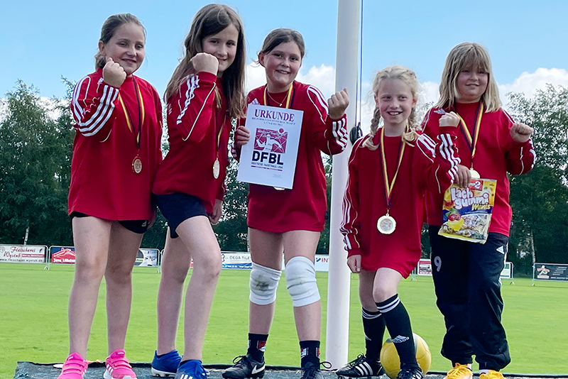 Mädchen U10 - Kalina Szymanowska, Johanna Aldag, Anna Alpers, Janne Löhden, Angelique Isberner (von links)